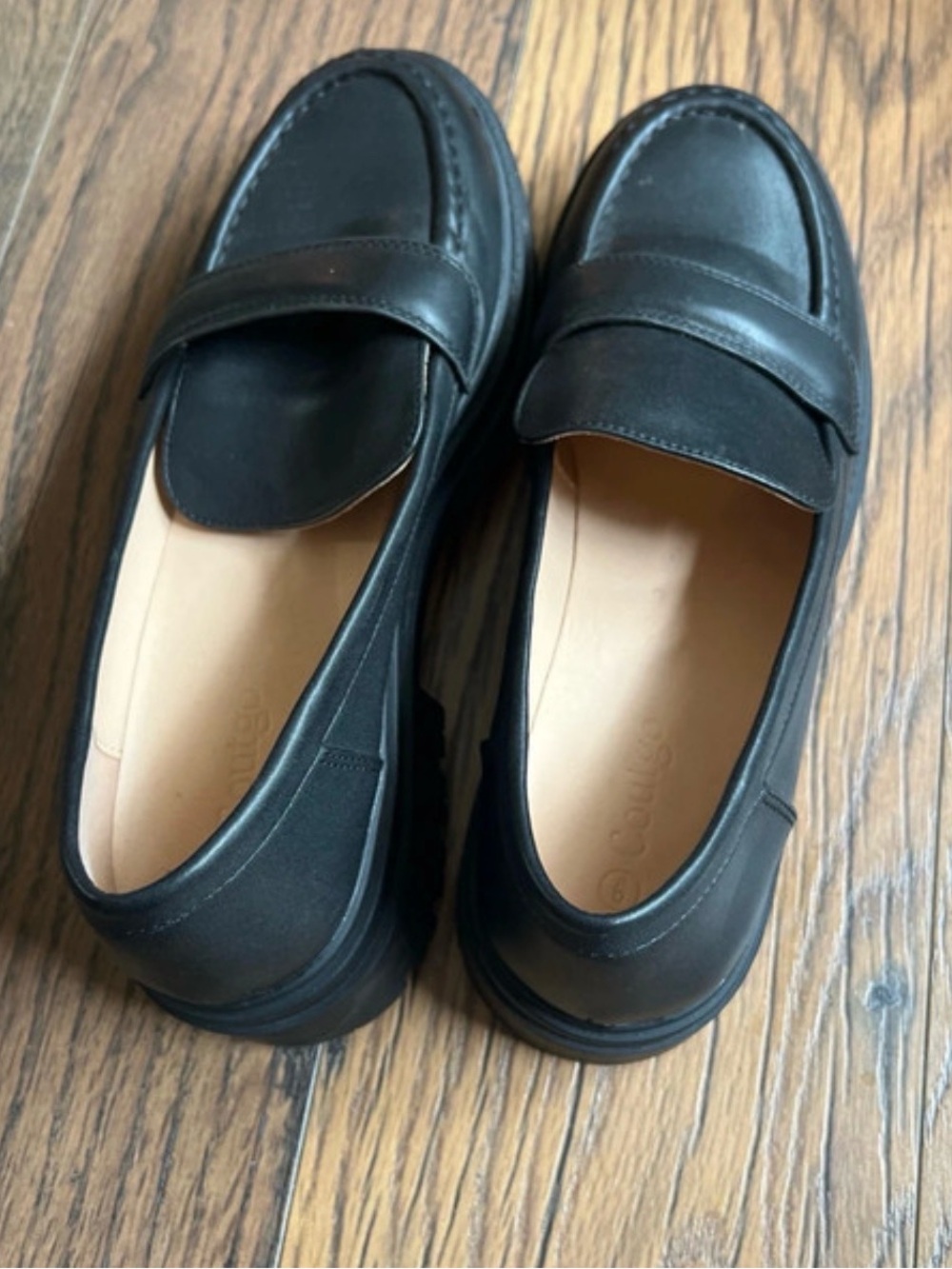 Coutgo Shoes Size 9